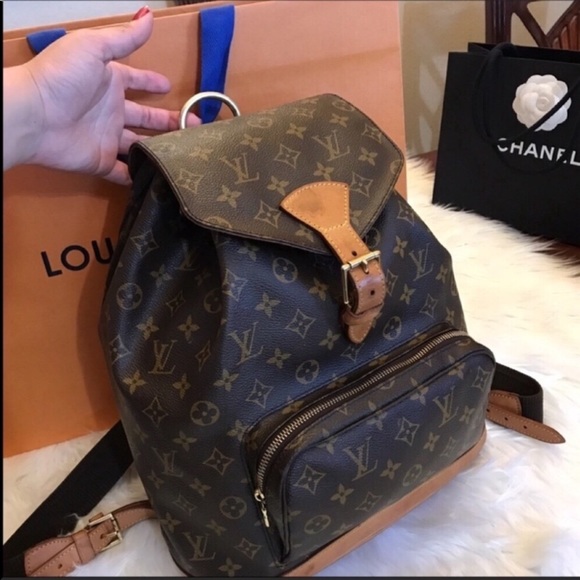 Louis Vuitton Handbags - Louis Vuitton Montsouris GM
